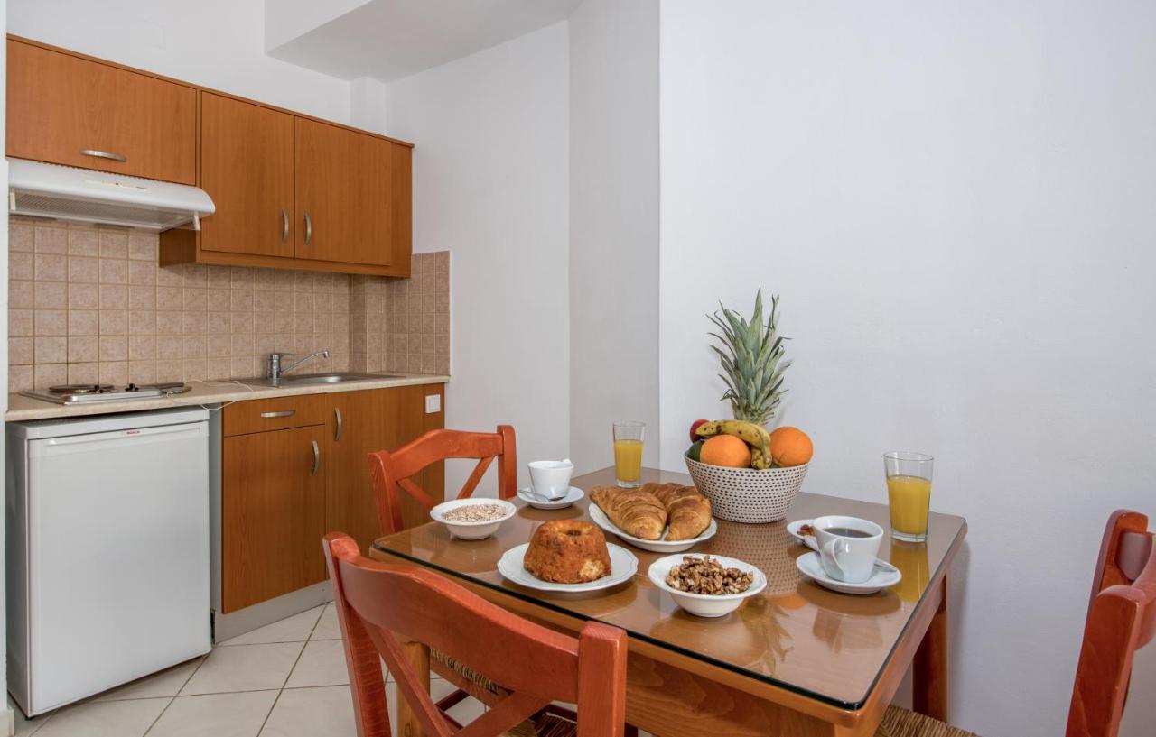 Joanna'S Place Палиохора Екстериор снимка