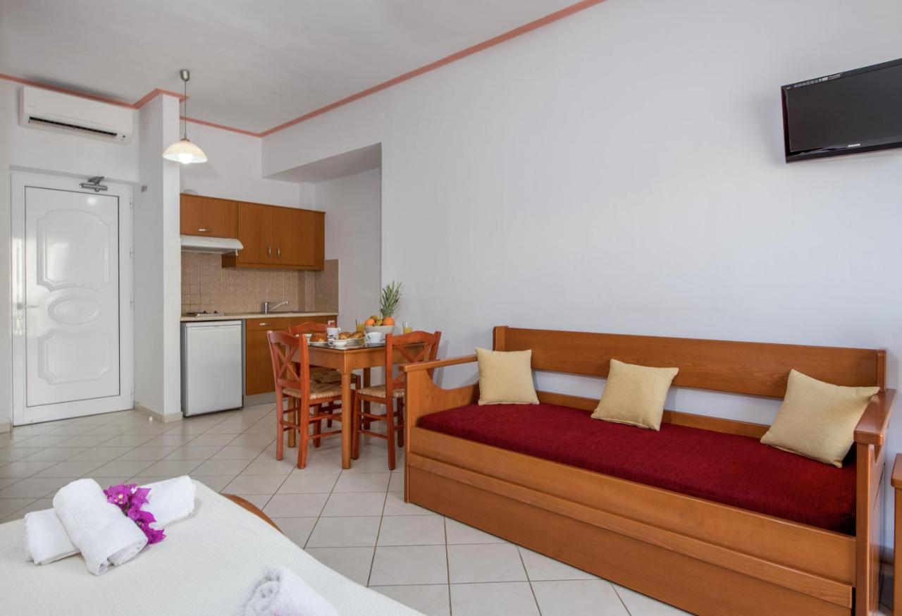 Joanna'S Place Палиохора Екстериор снимка